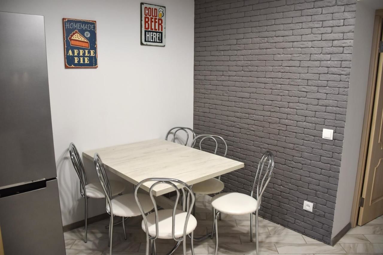 Апартаменты New spacious central apartment Львов-20